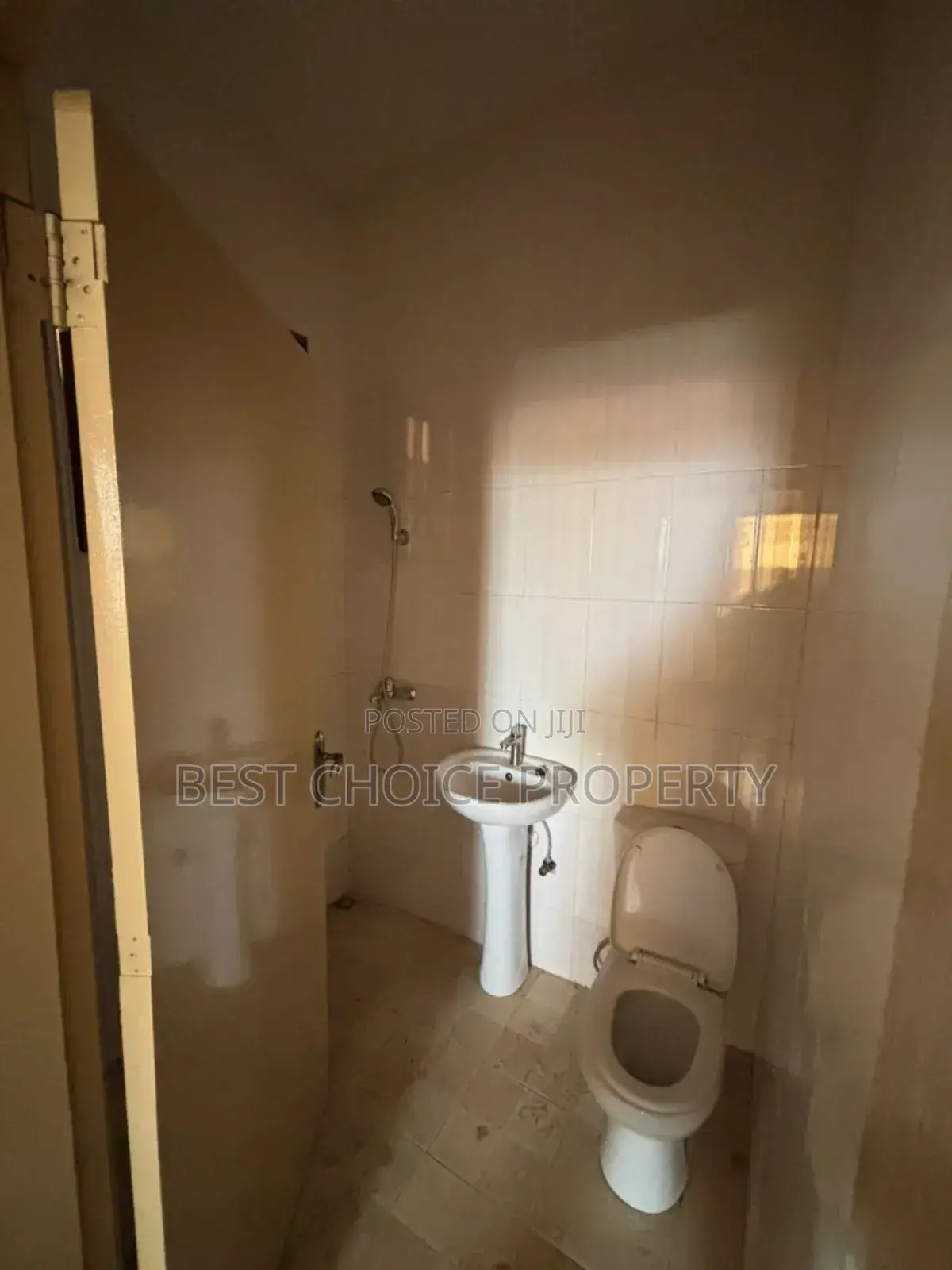 3 Bedroom Apartment for Rent at Lakeside Community 1