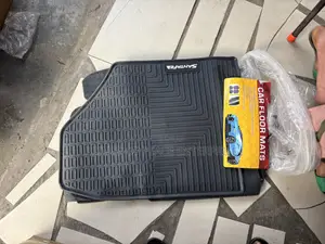 Hyundai Santafe 2012 2013 2014 2015 2016 2017 2018 Floor Carpet / Mat