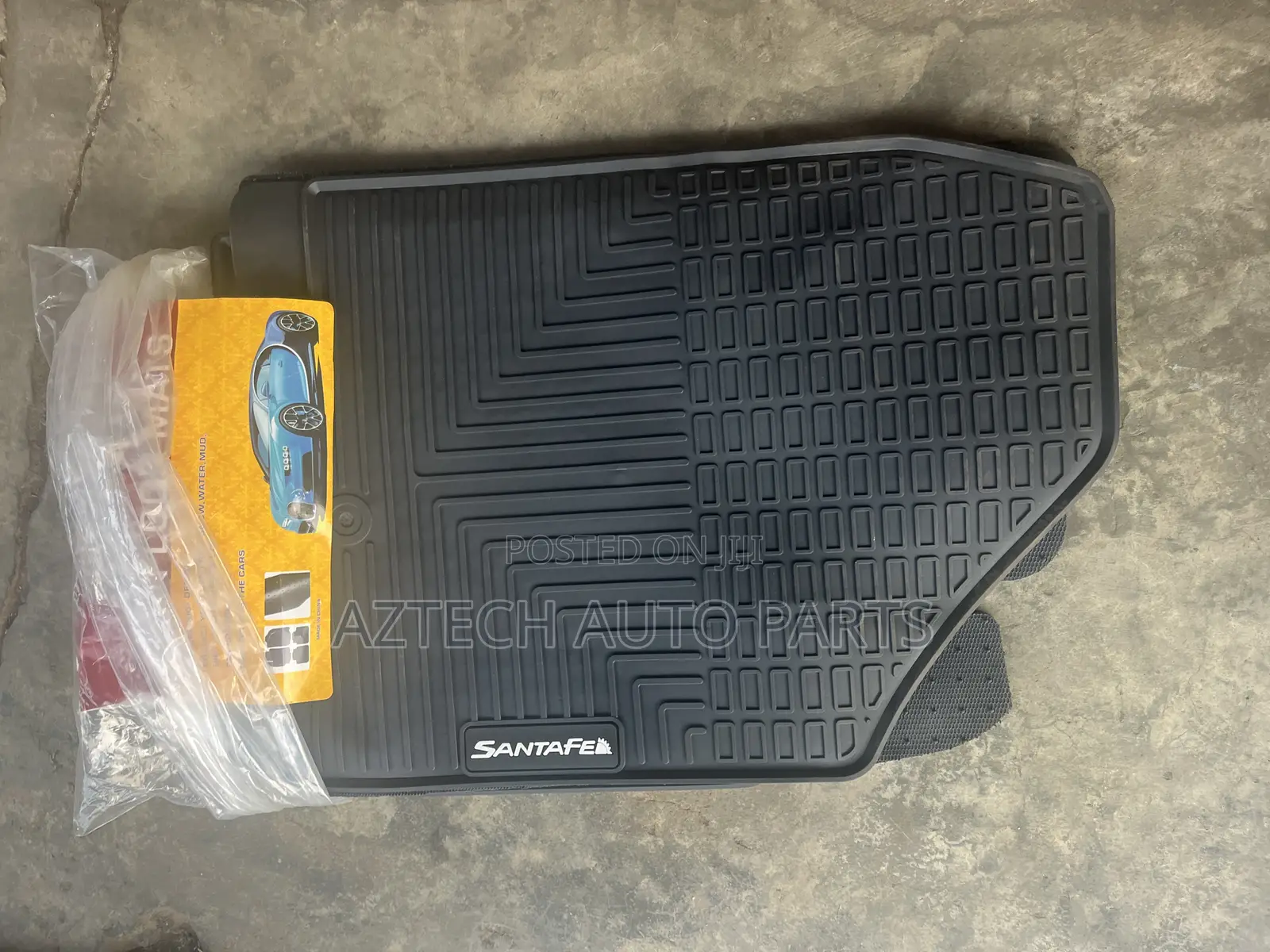 Hyundai Santafe Floor Mat/Carpet