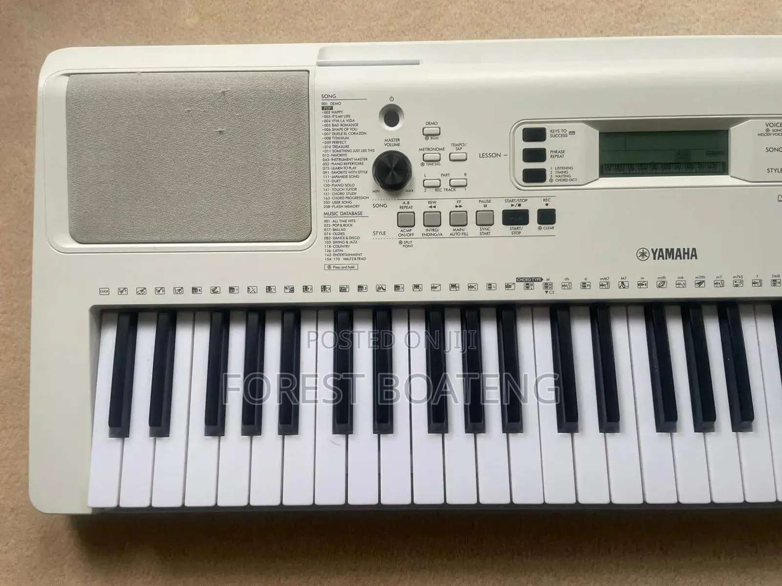 Yamaha Ez 220 Keyboard