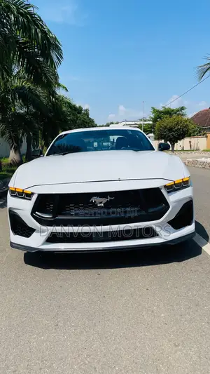 Ford Mustang EcoBoost 2024 White