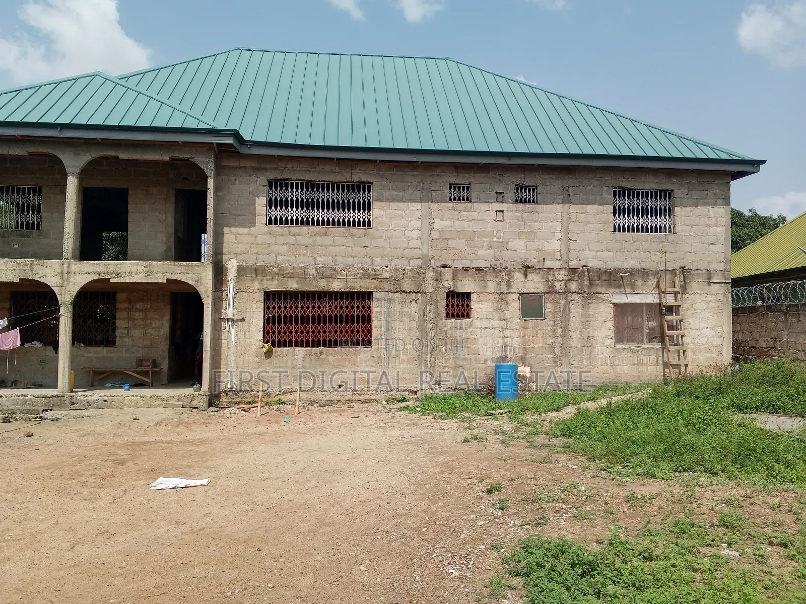 Uncompleted 8 Bedroom for Sale in Kasoa Ghana Flag