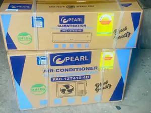 2-Star Pearl. Black 1.5hp Air Conditioner