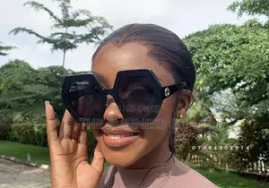 Black Sunglasses for Woman