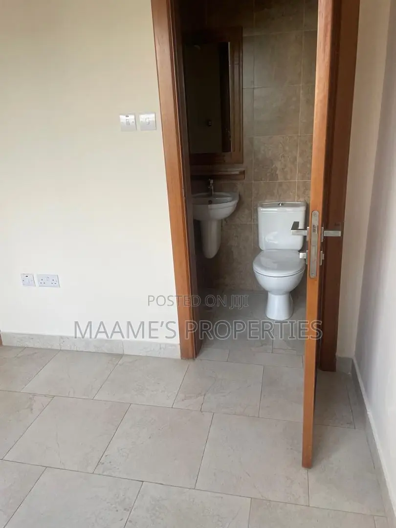 5bdrm House in Labone for rent