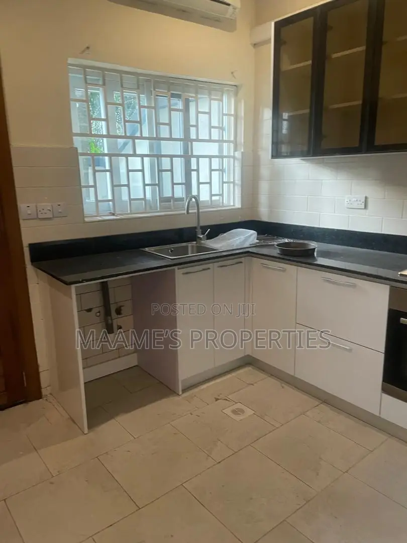 5bdrm House in Labone for rent