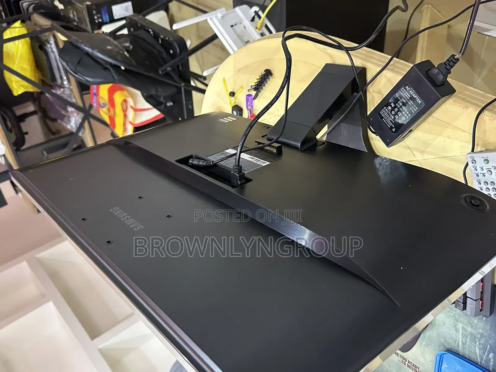 Samsung U28e590d Series 28” Led Uhd