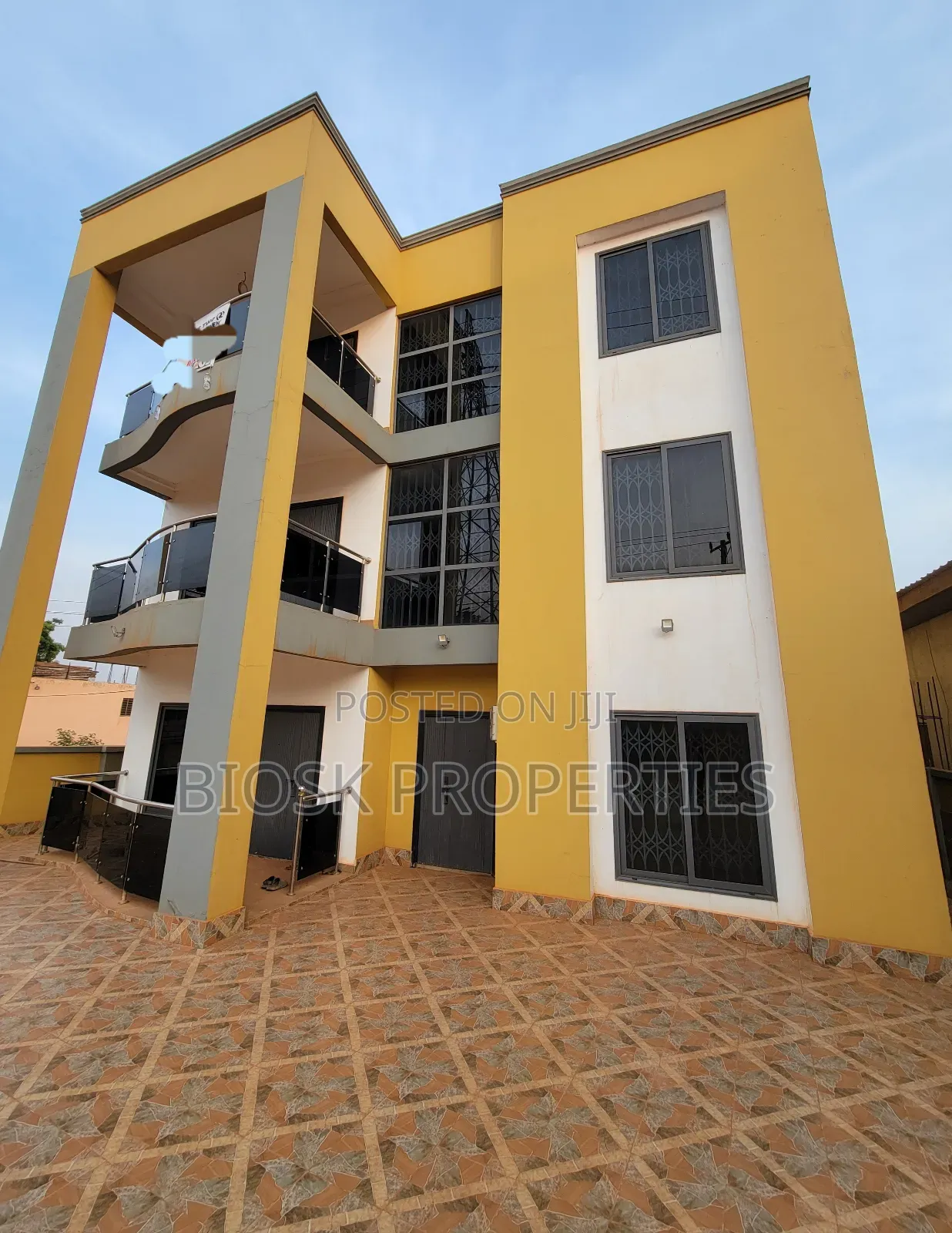 2bdrm Apartment in Kiosk Properties, Oyibi for rent