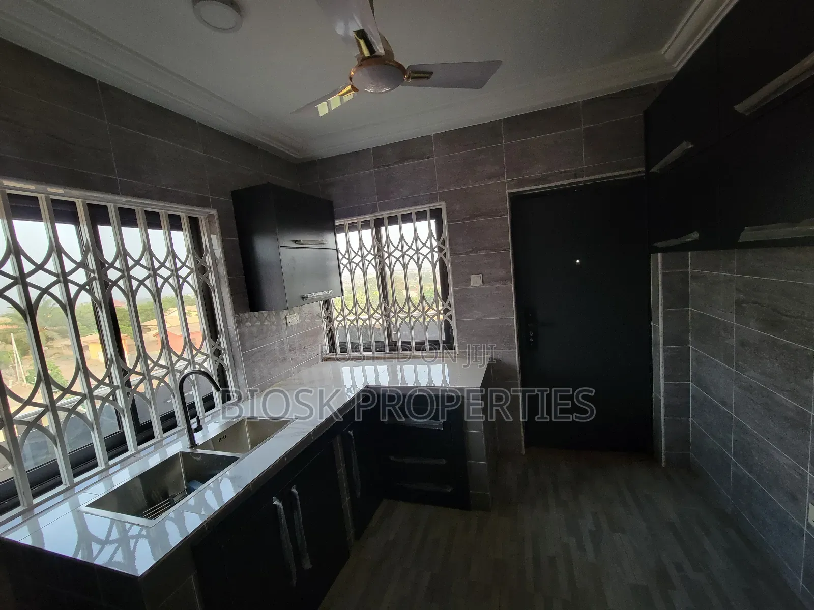 2bdrm Apartment in Kiosk Properties, Oyibi for rent