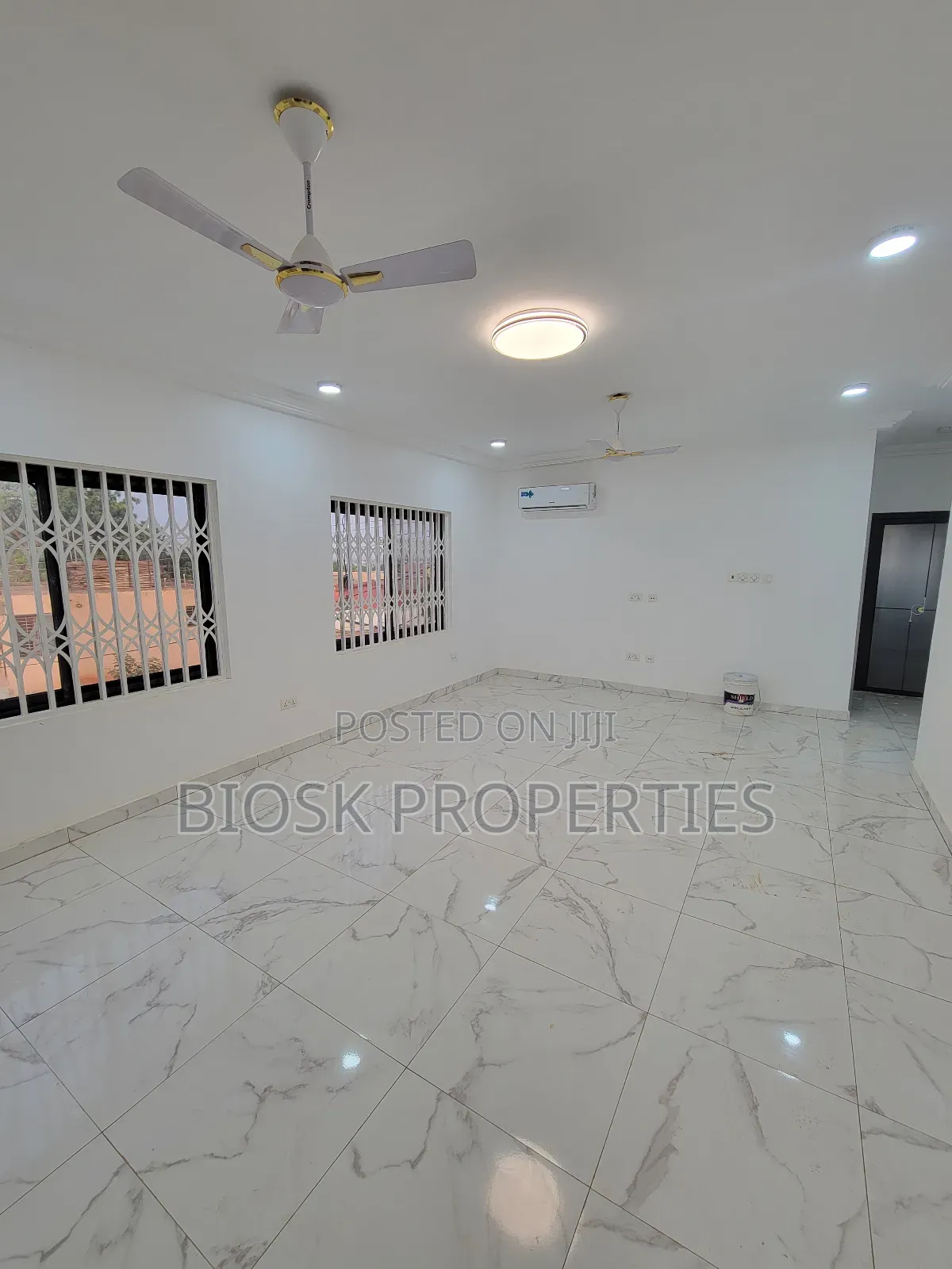 2bdrm Apartment in Kiosk Properties, Oyibi for rent