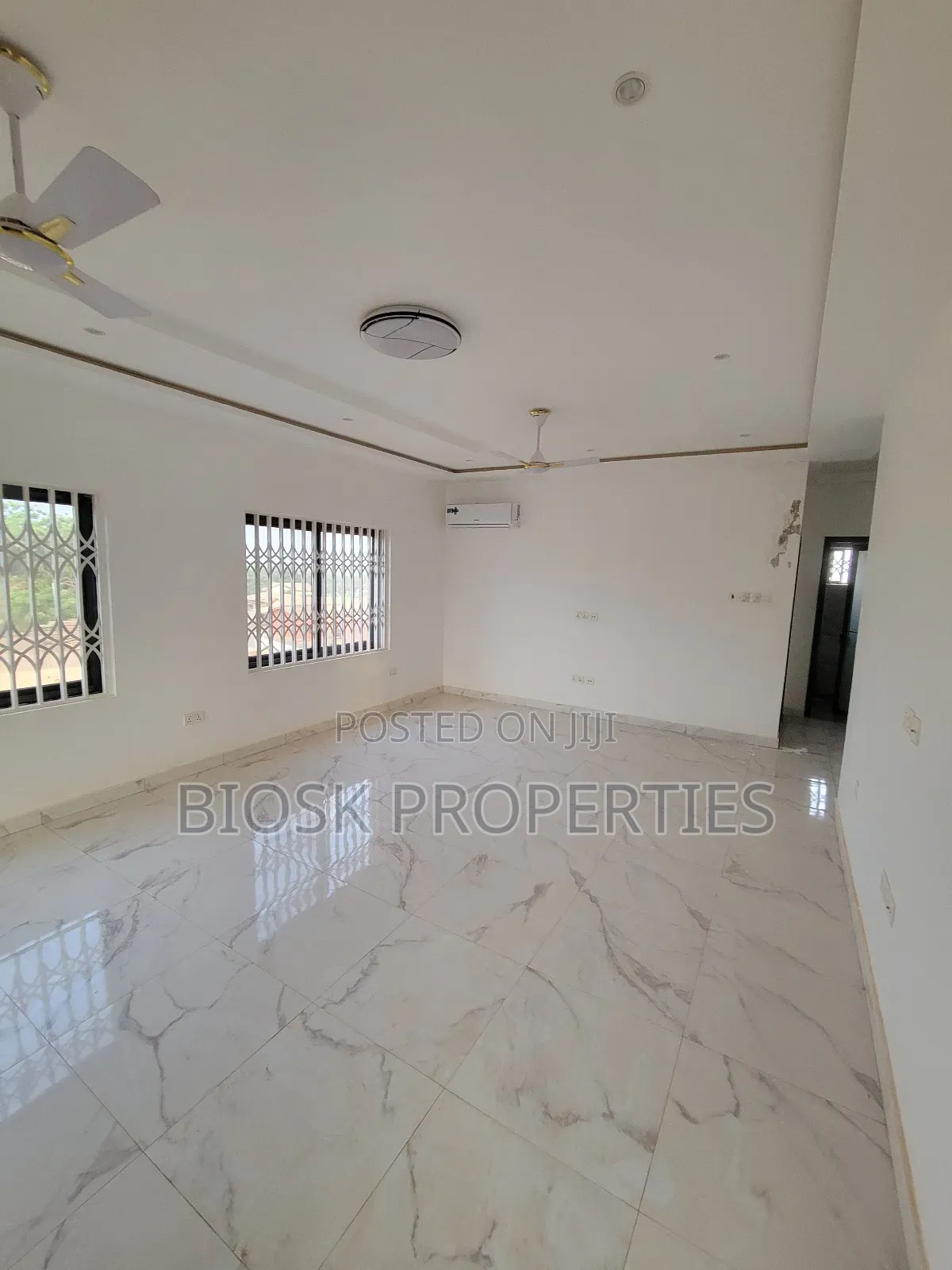 2bdrm Apartment in Kiosk Properties, Oyibi for rent