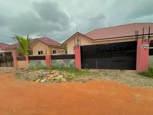 Furnished 2bdrm House in Adom City Estate, Community 25 for sale