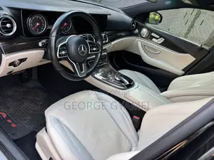 Mercedes-Benz E300 2018 Black