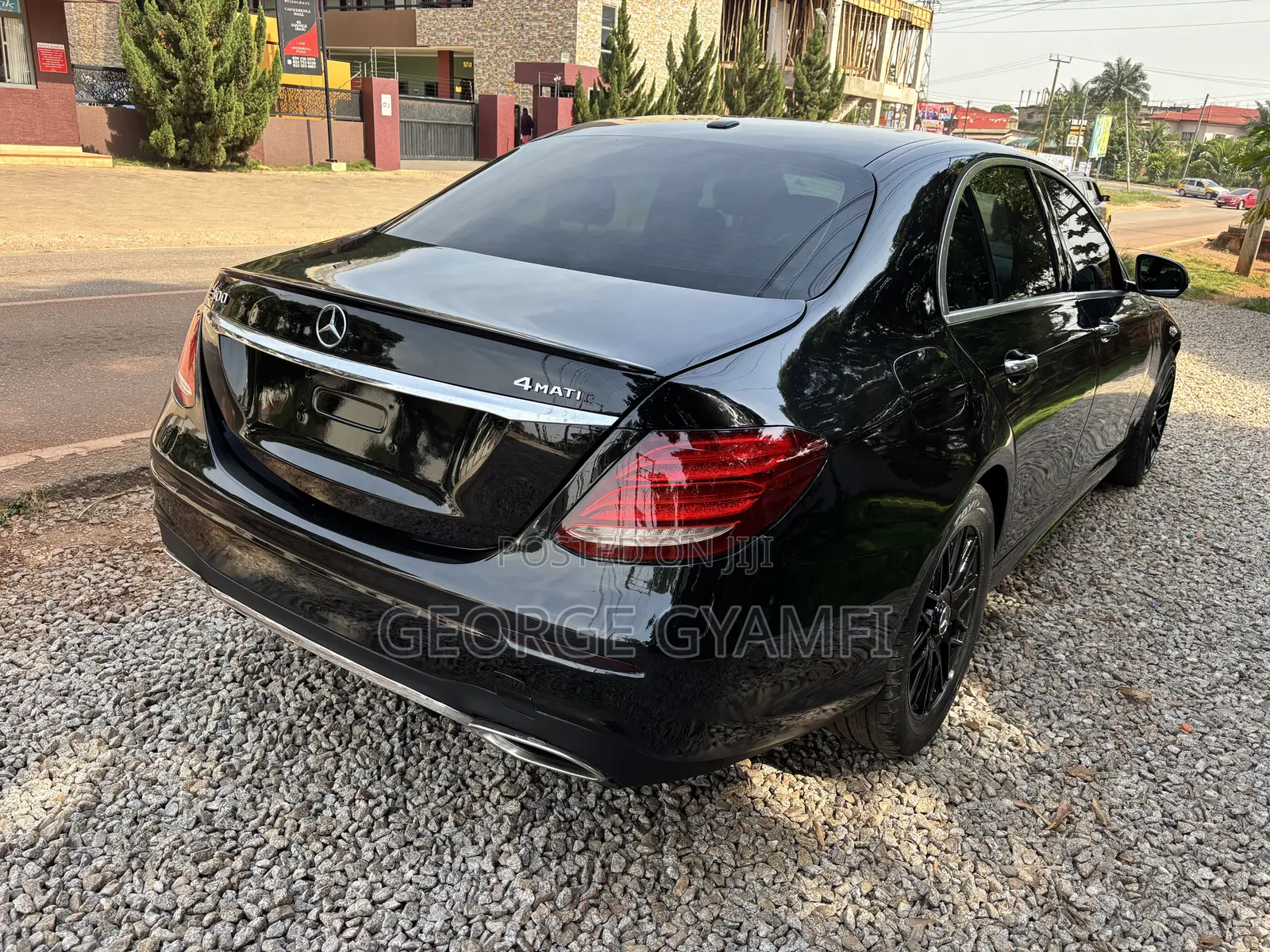 Mercedes-Benz E300 2018 Black
