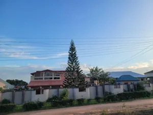 Furnished 7bdrm Duplex in Kumasi Metropolitan for sale