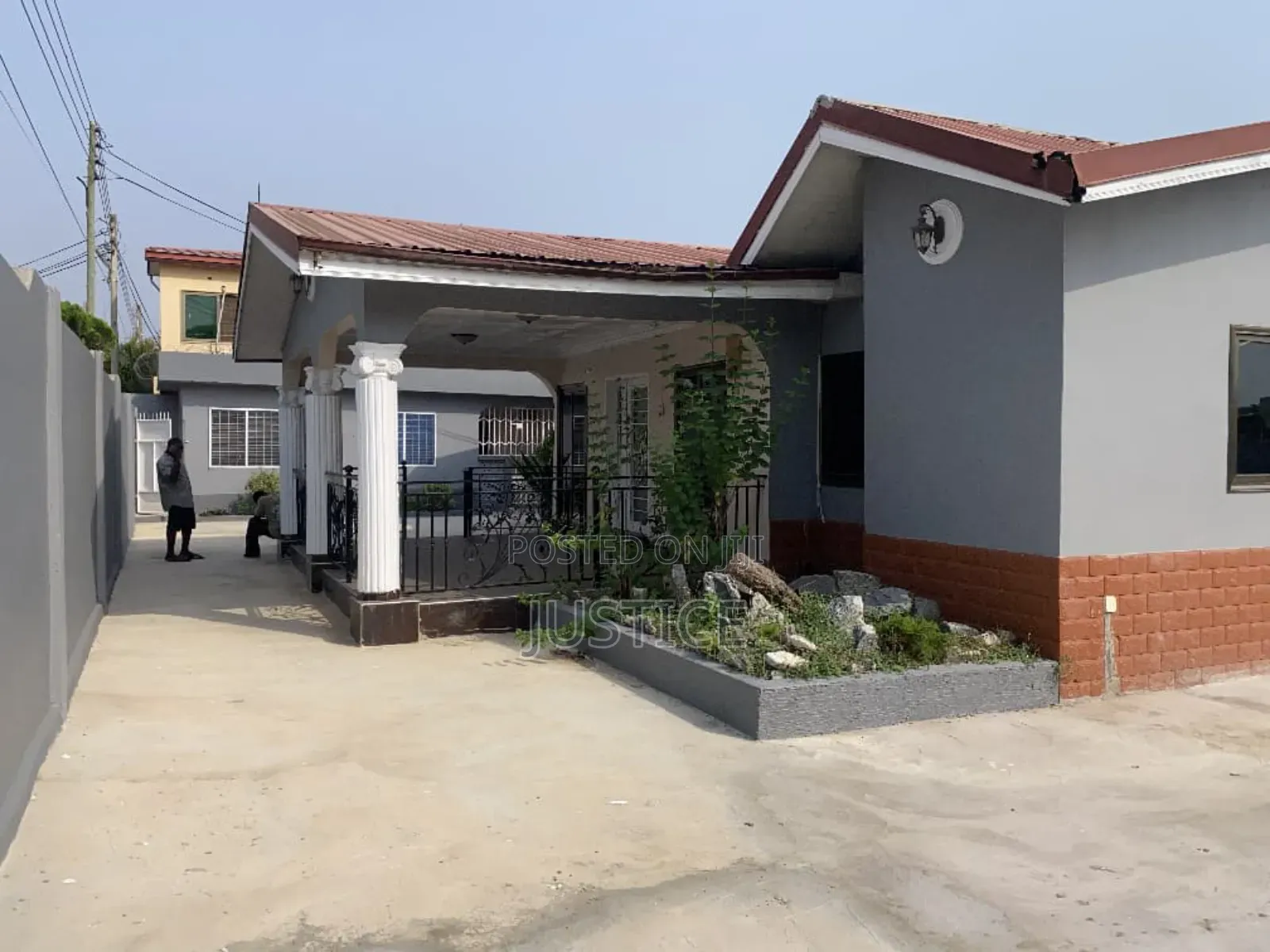 4bdrm House in Dansoman for sale