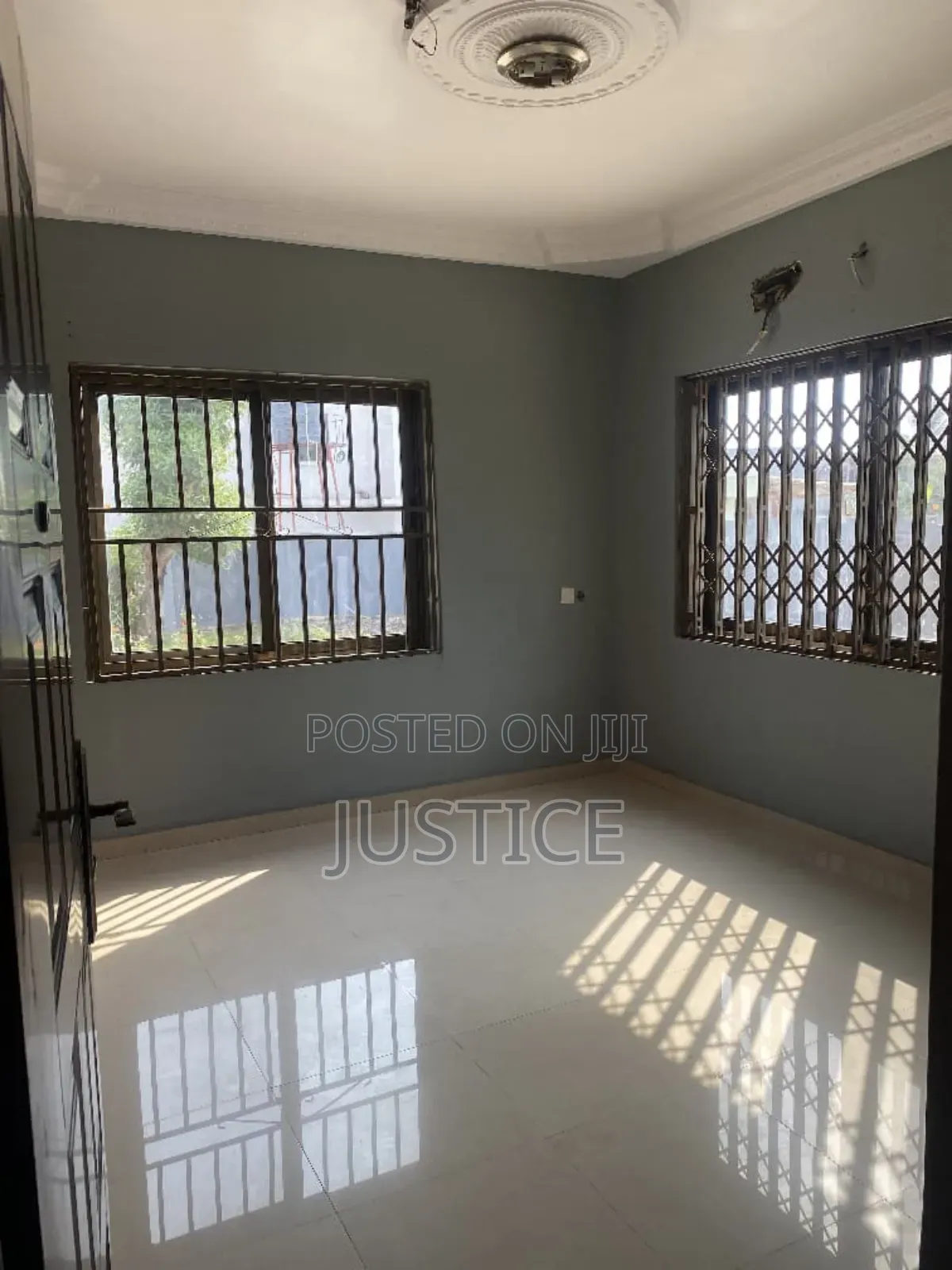4bdrm House in Dansoman for sale