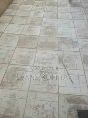 Evander-Kay Layers