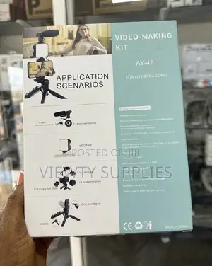 Smartphone Camera Vlogging Kit With Tripod Holder Microphone Led Light