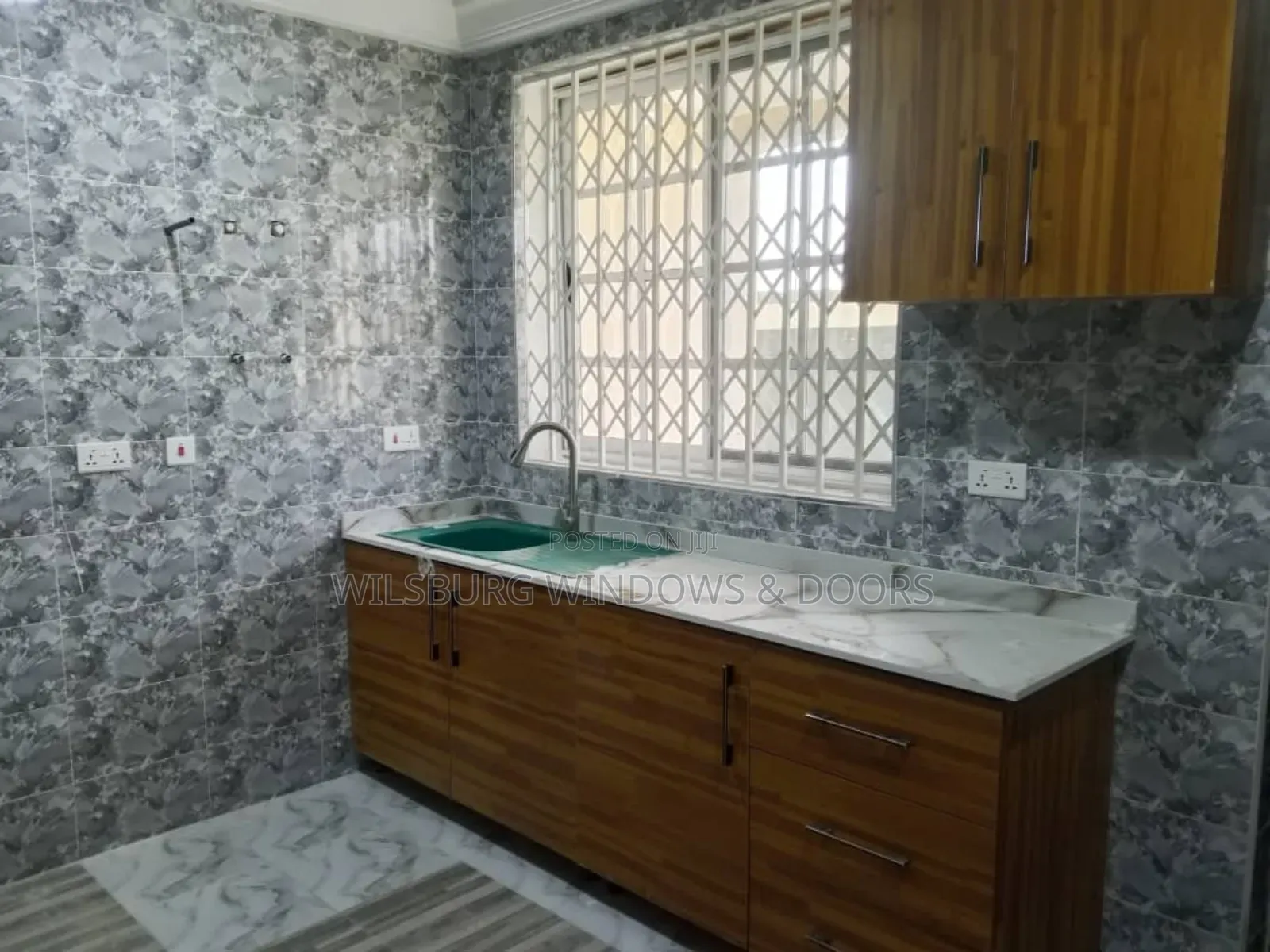 2bdrm Apartment in Aseda Estate, Tema Metropolitan for rent