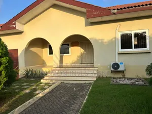 3bdrm House in Lesmon Investment, Community 25 for rent