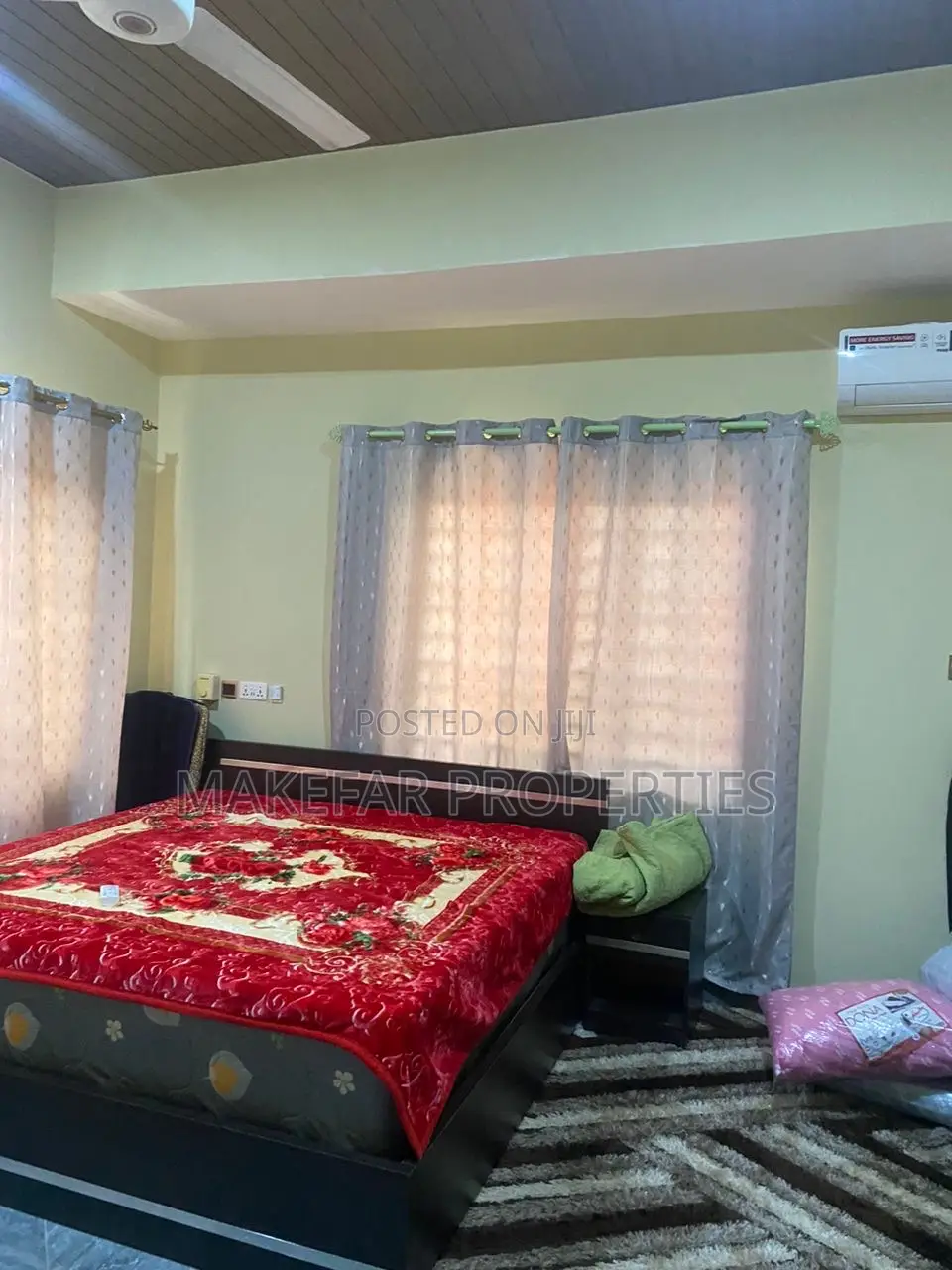 3bdrm House in School Junction for rent