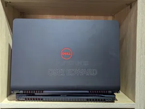 Laptop Dell Inspiron 15 5577 16GB Intel Core I7 HDD+SSD 128GB