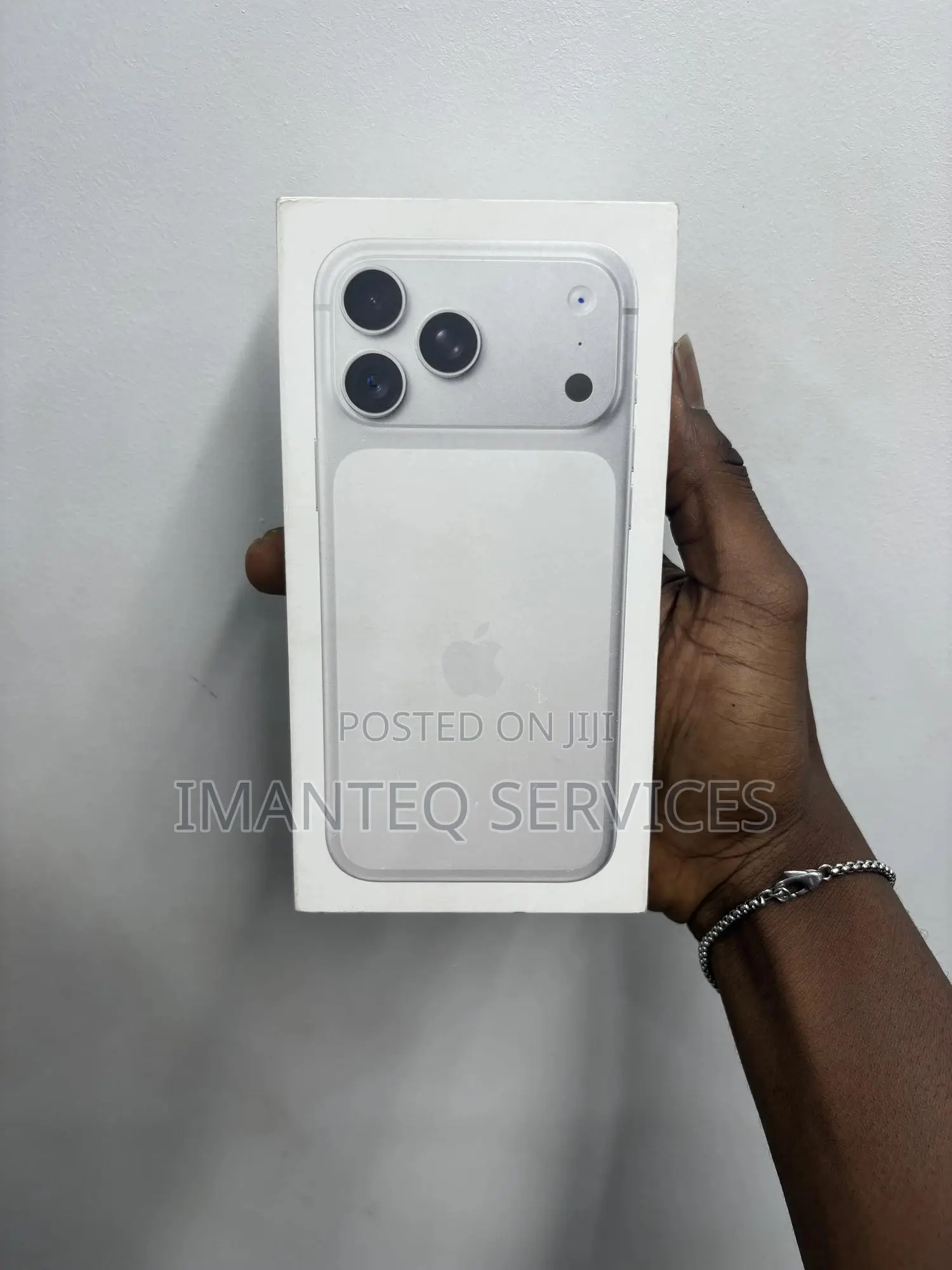 New Apple iPhone 17 Pro Max 256 GB Silver