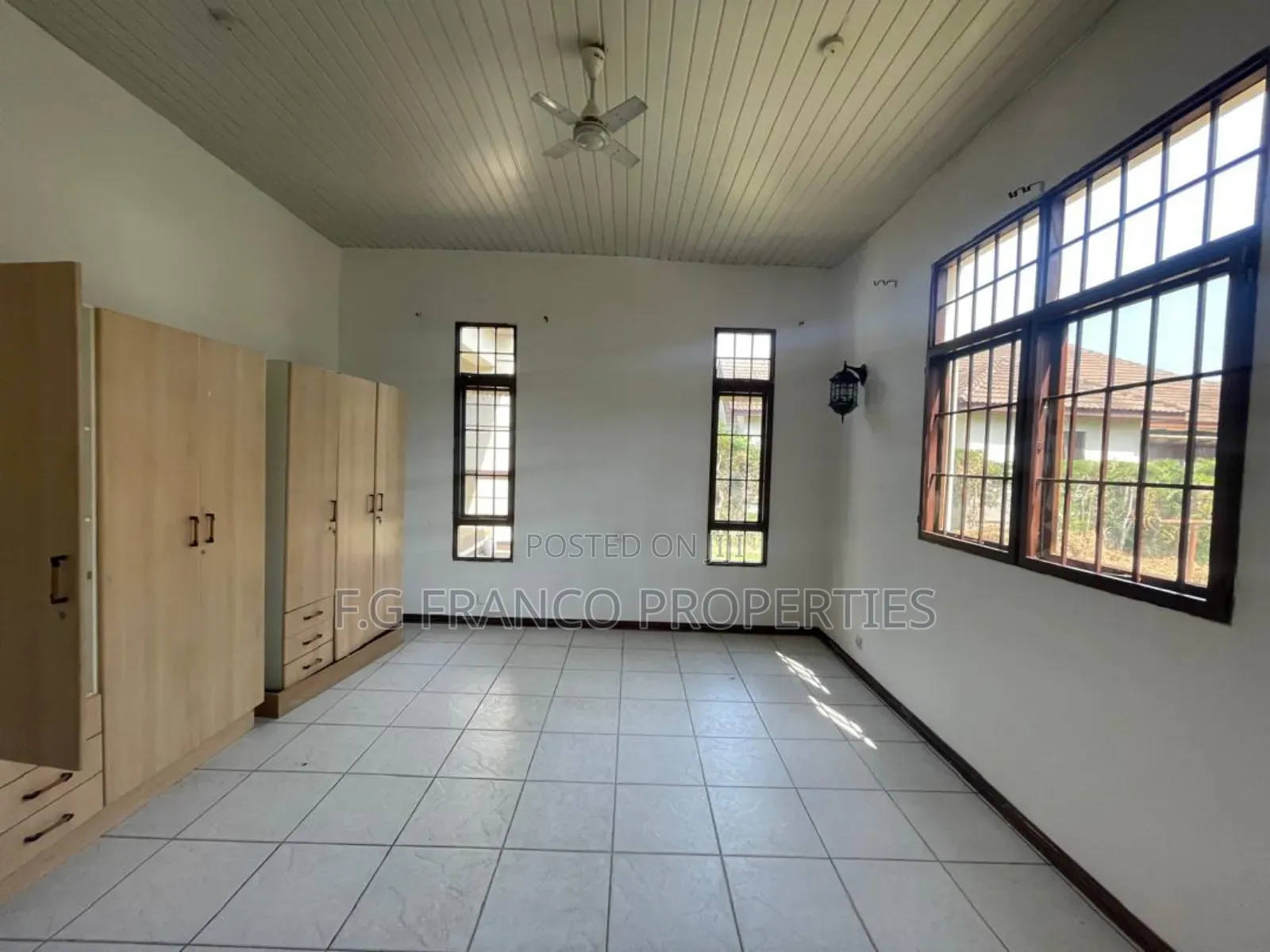 3bdrm House in Kg Franco Properties, Ashaiman Municipal for rent