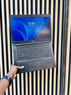 Laptop Dell Latitude 5490 12GB Intel Core I5 SSD 256GB