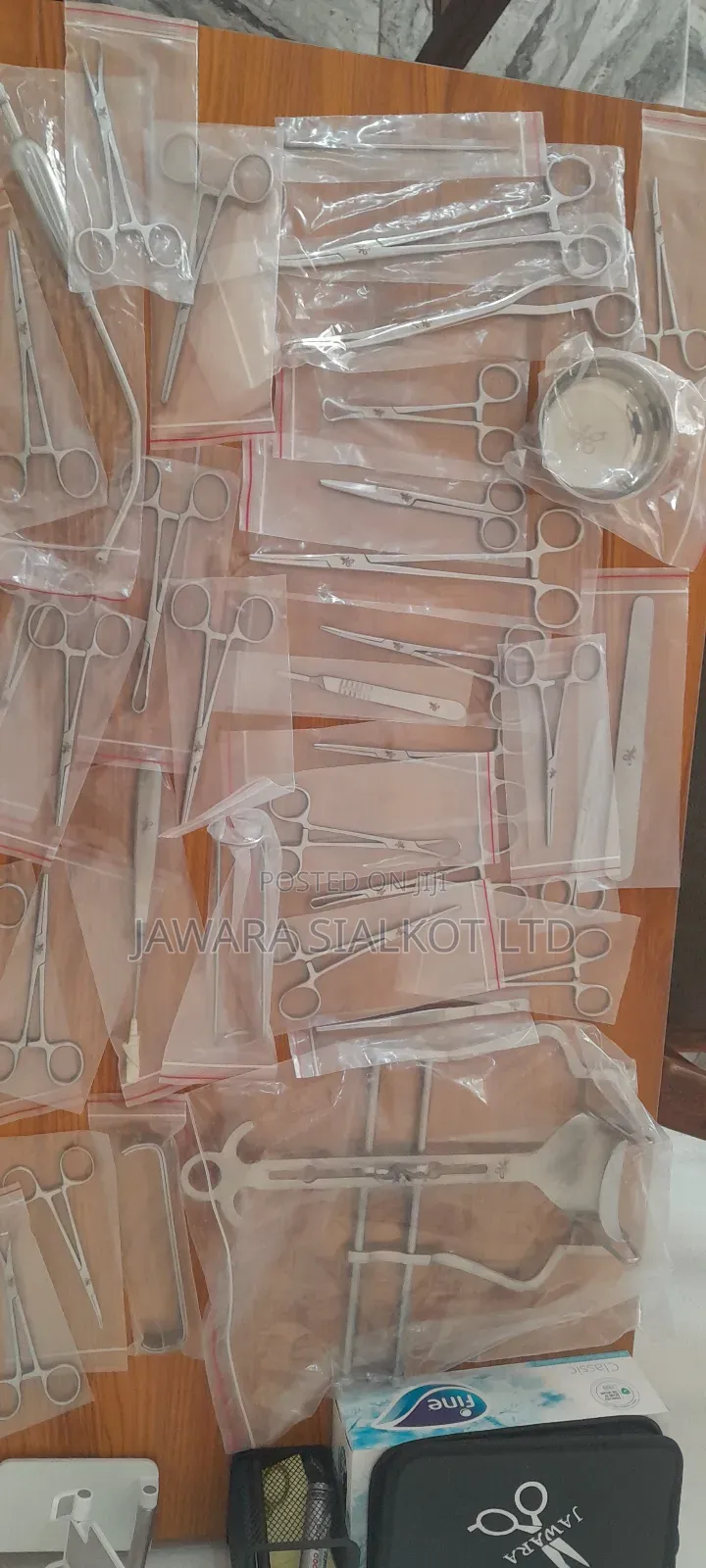 Hernia And Appendixtomy Instruments Set (Standard Pack)