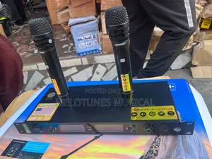 Shure Ugx 23 Wireless Professional 2in1 Microphone