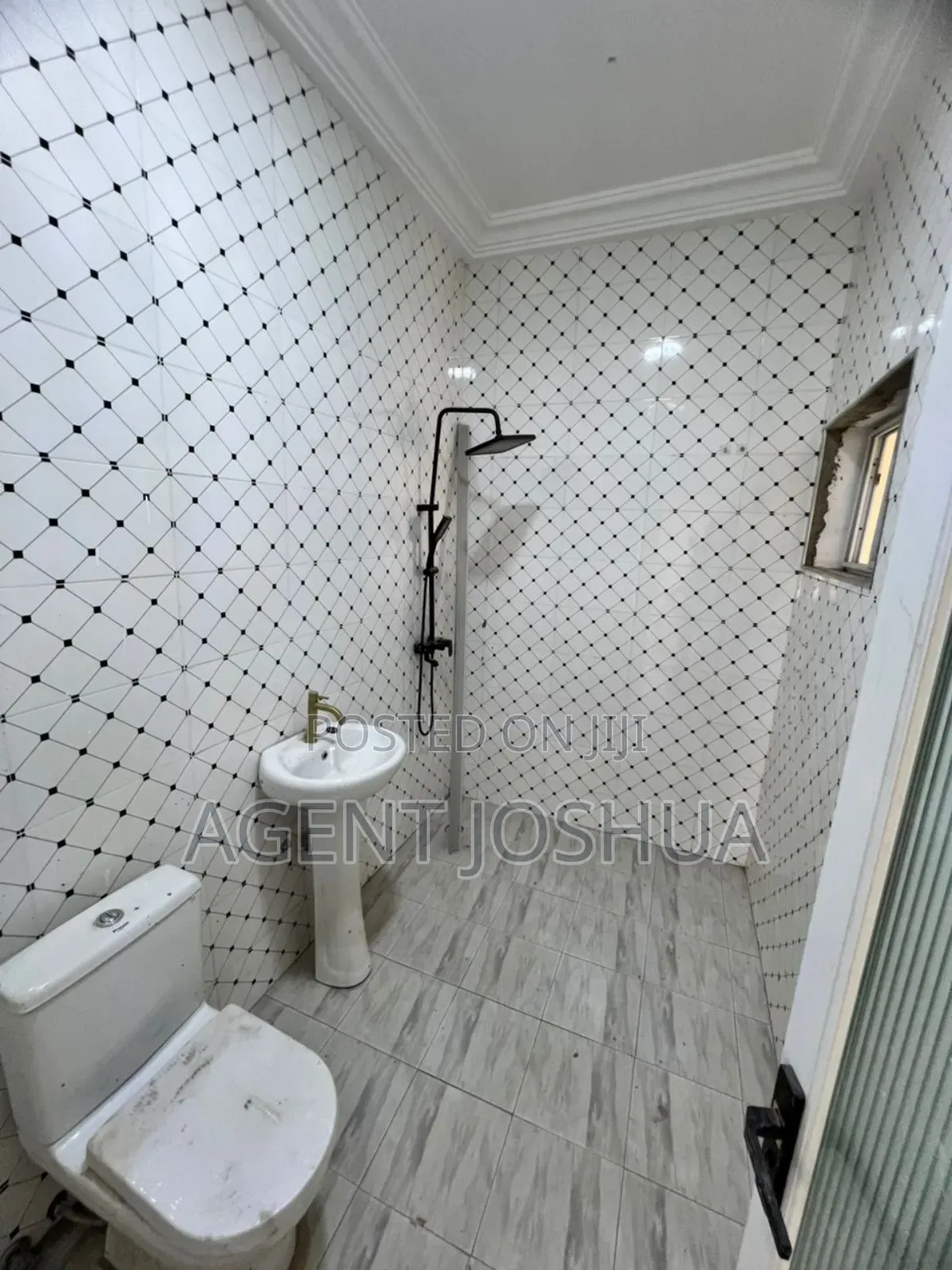 3bdrm Townhouse / Terrace in Manet Courtage, Spintex for rent