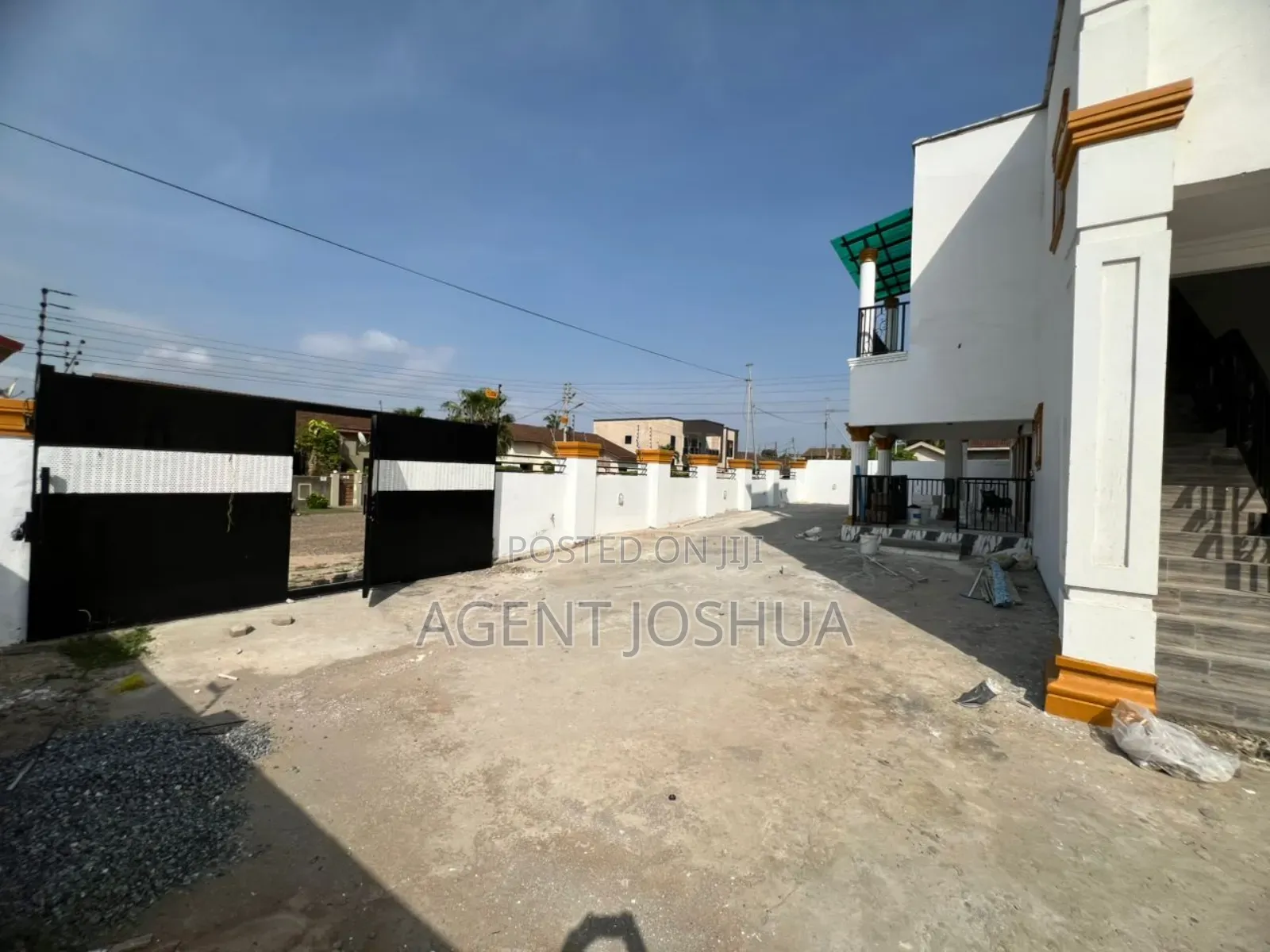 3bdrm Townhouse / Terrace in Manet Courtage, Spintex for rent