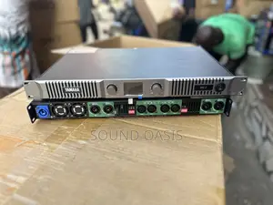 Yamaha M-2 Stereo Power Amplifier