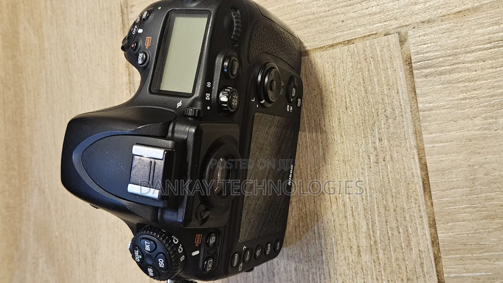 Nikon D800 Body With Battery And Charger