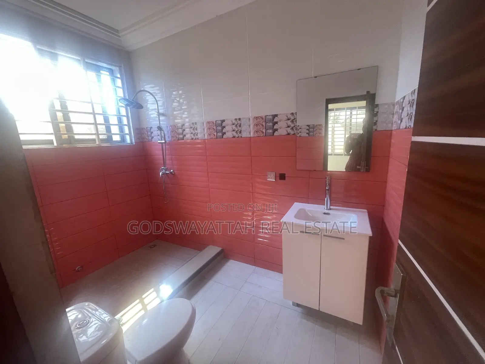 3bdrm Apartment in East Legon, Adjiriganor for rent