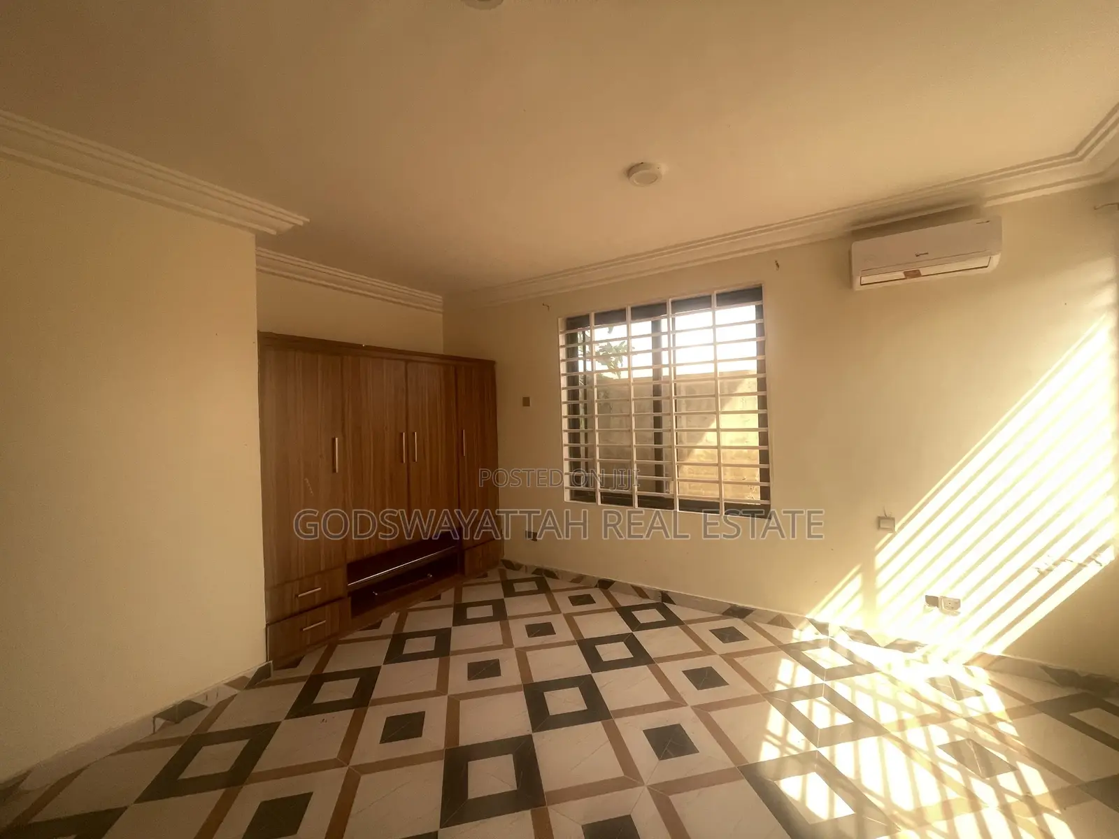 3bdrm Apartment in East Legon, Adjiriganor for rent