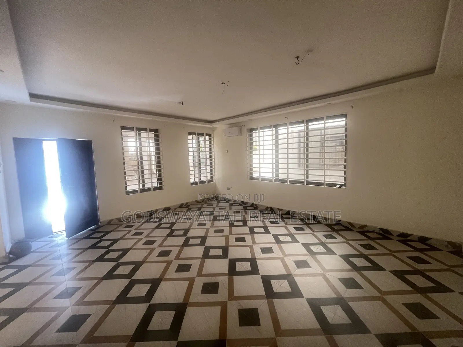 3bdrm Apartment in East Legon, Adjiriganor for rent
