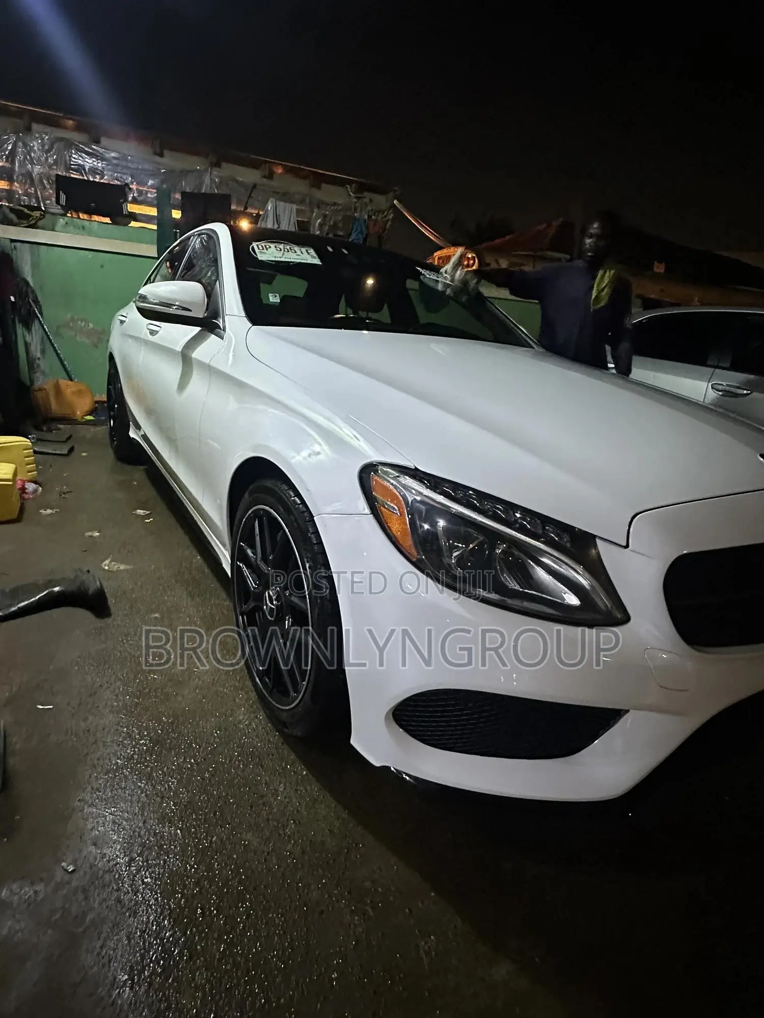 Mercedes Benz C300 2017 for Rent