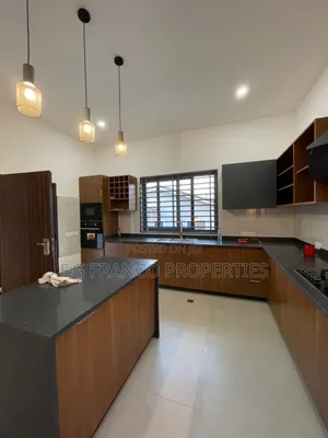3bdrm House in Kg Franco Properties, Spintex for rent