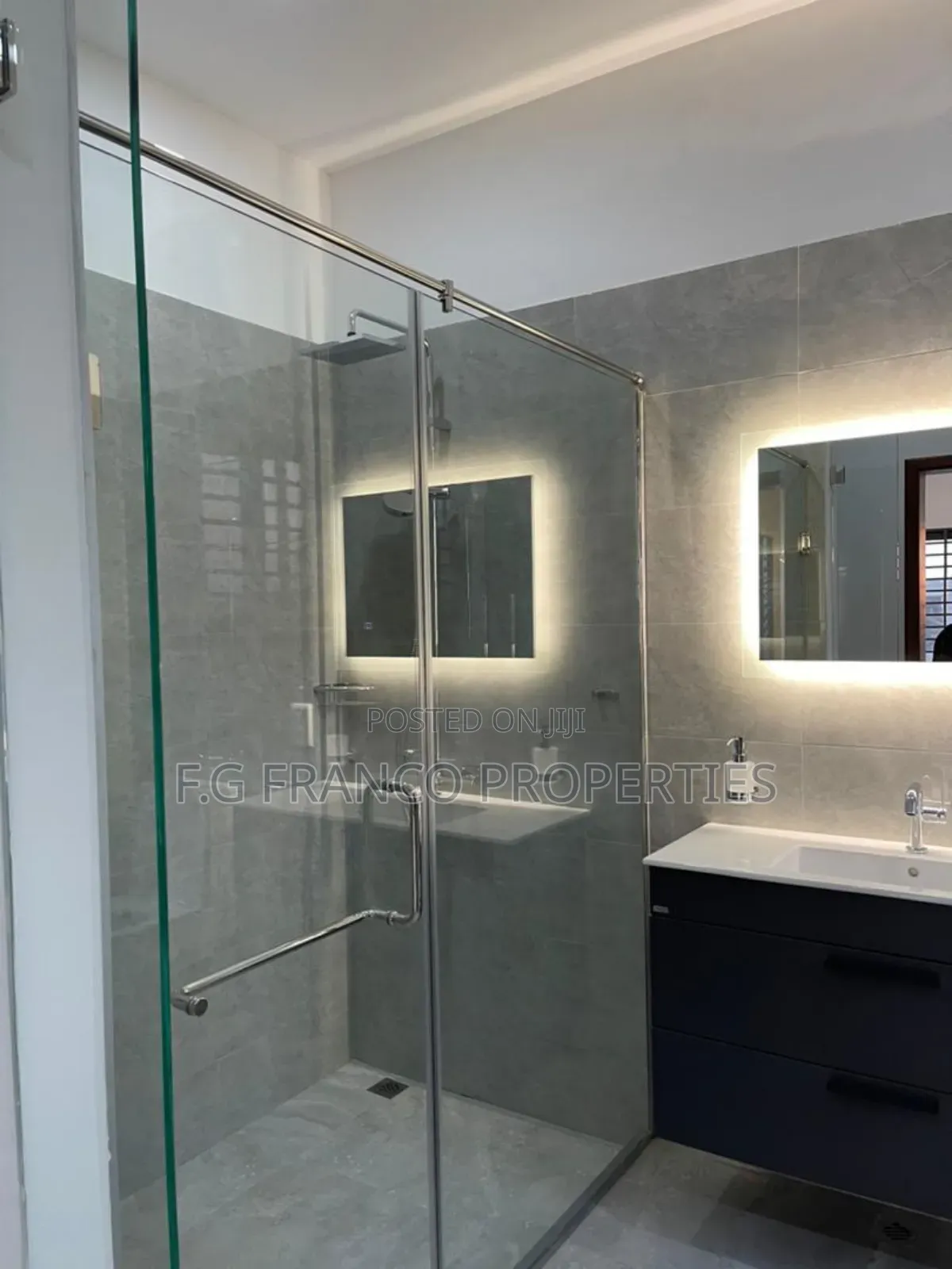 3bdrm House in Kg Franco Properties, Spintex for rent