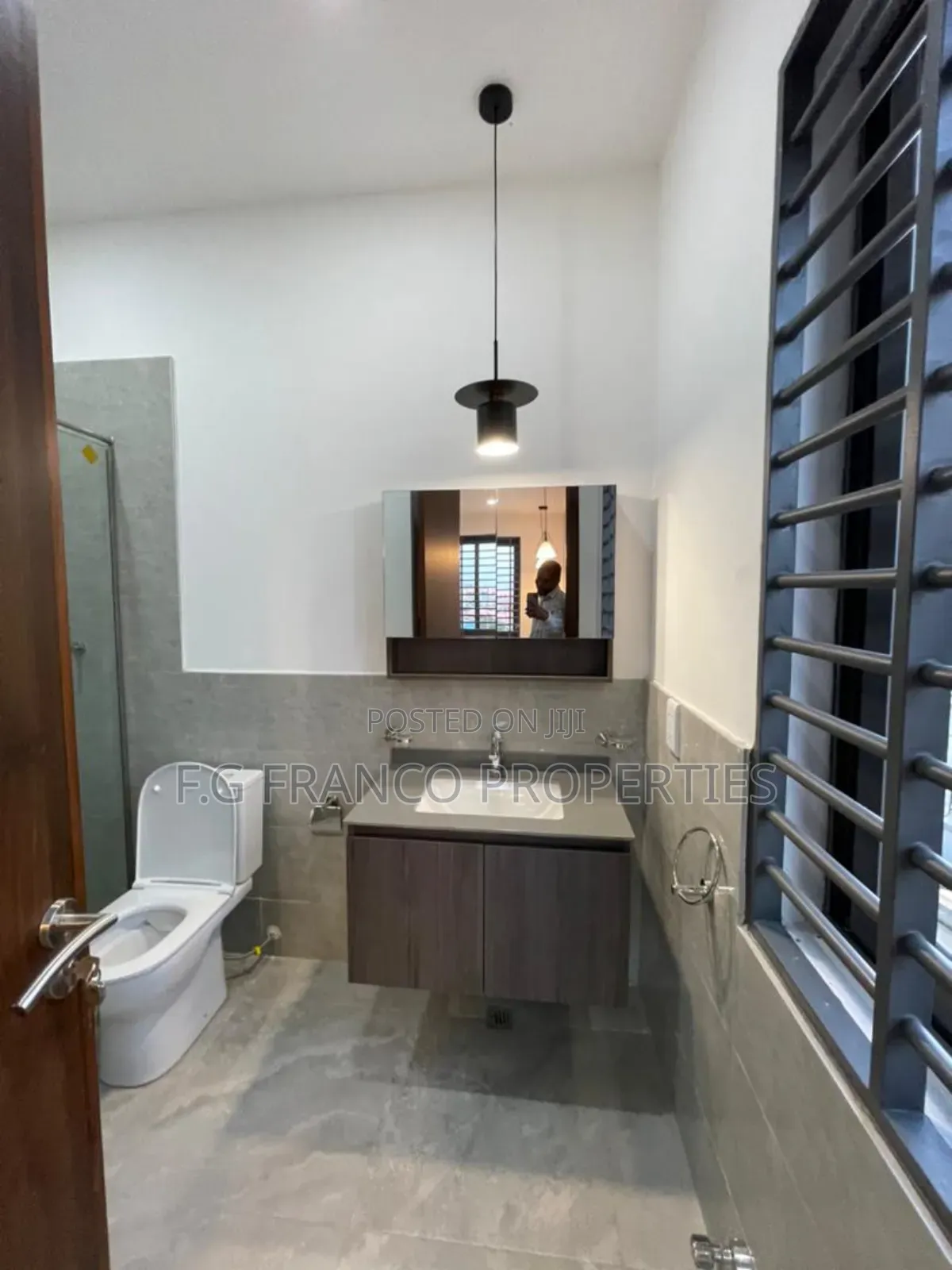 3bdrm House in Kg Franco Properties, Spintex for rent
