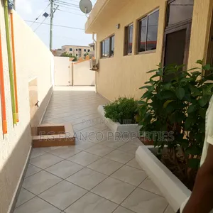 Furnished 3bdrm Apartment in Kg Franco Properties, Spintex for rent