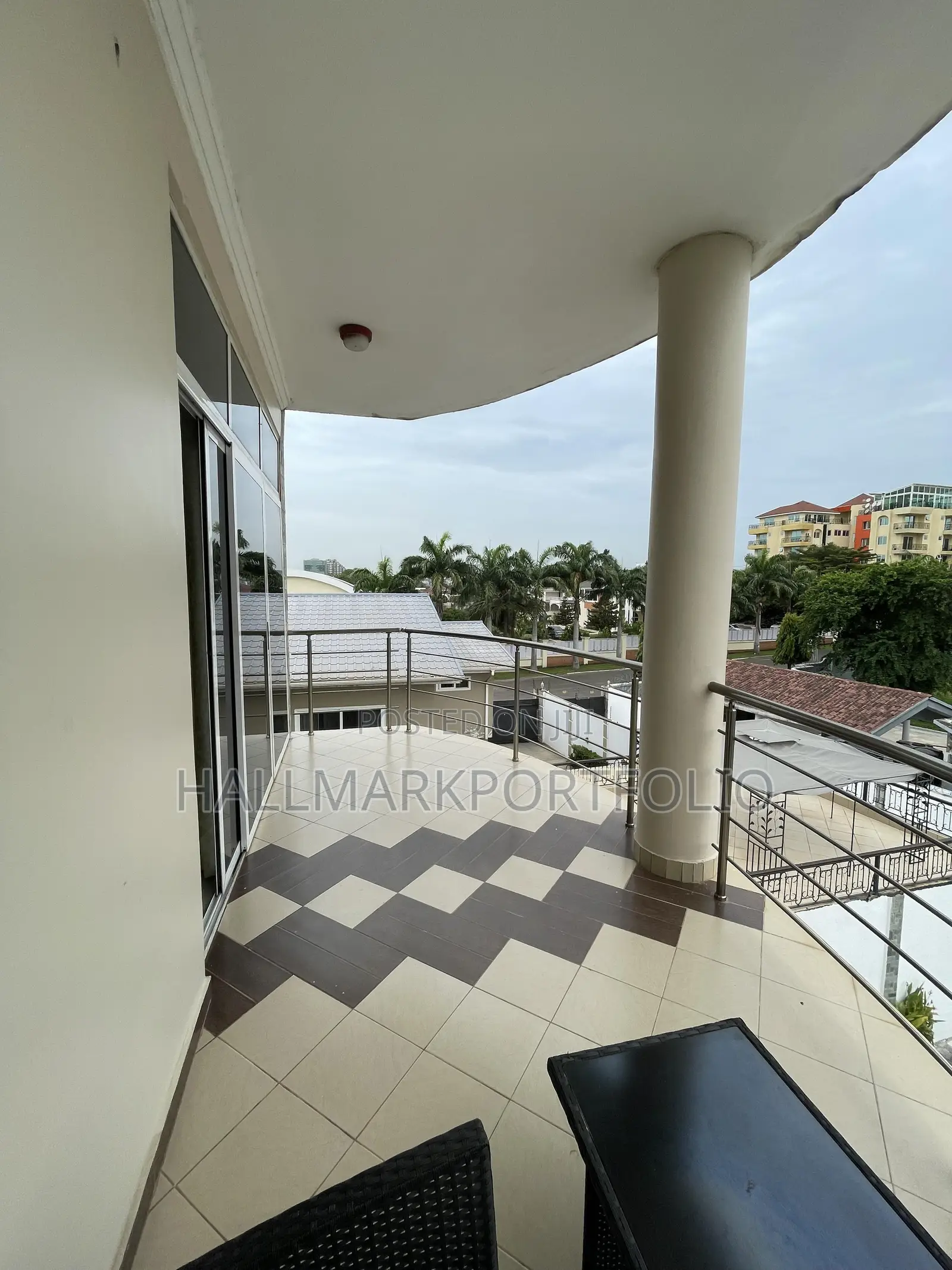 Furnished 3bdrm Apartment in East Legon for rent