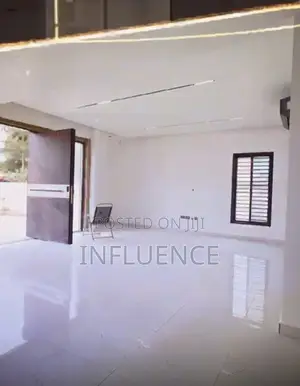 3bdrm House in American House Area, East Legon for sale