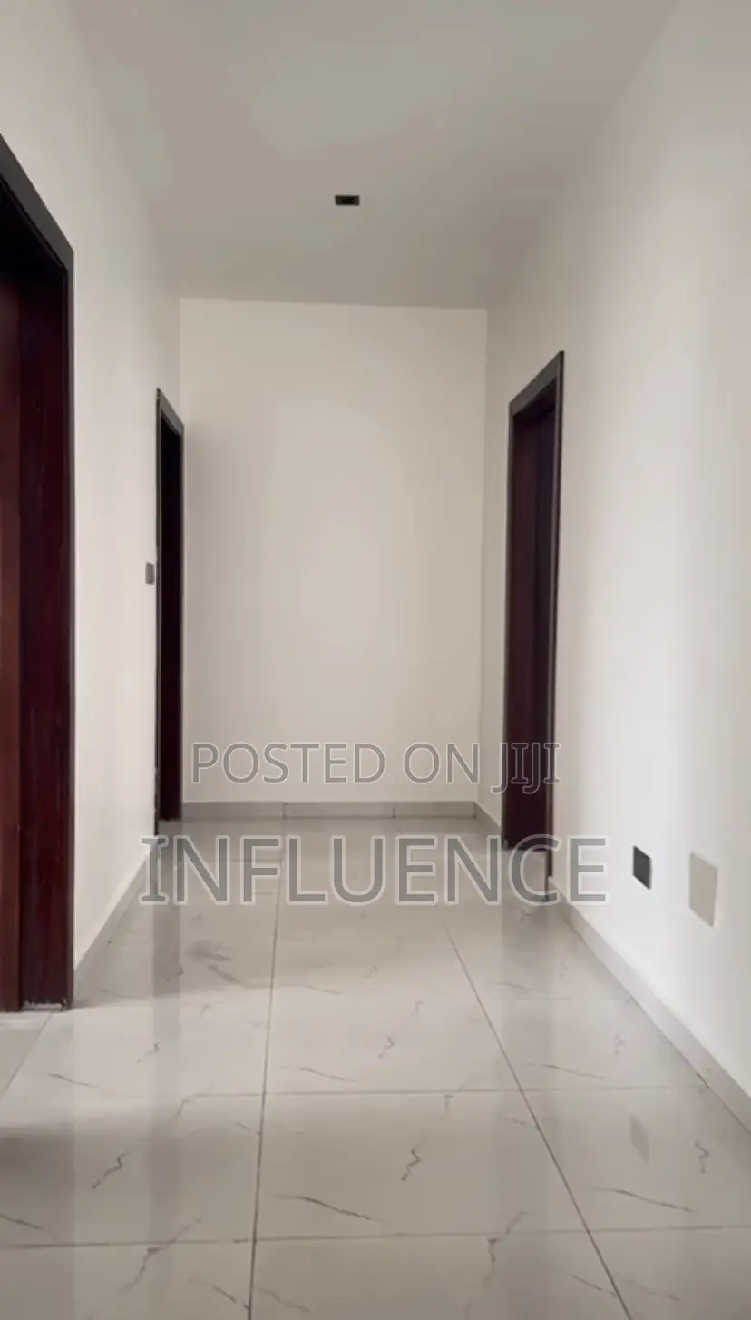 3bdrm House in American House Area, East Legon for sale