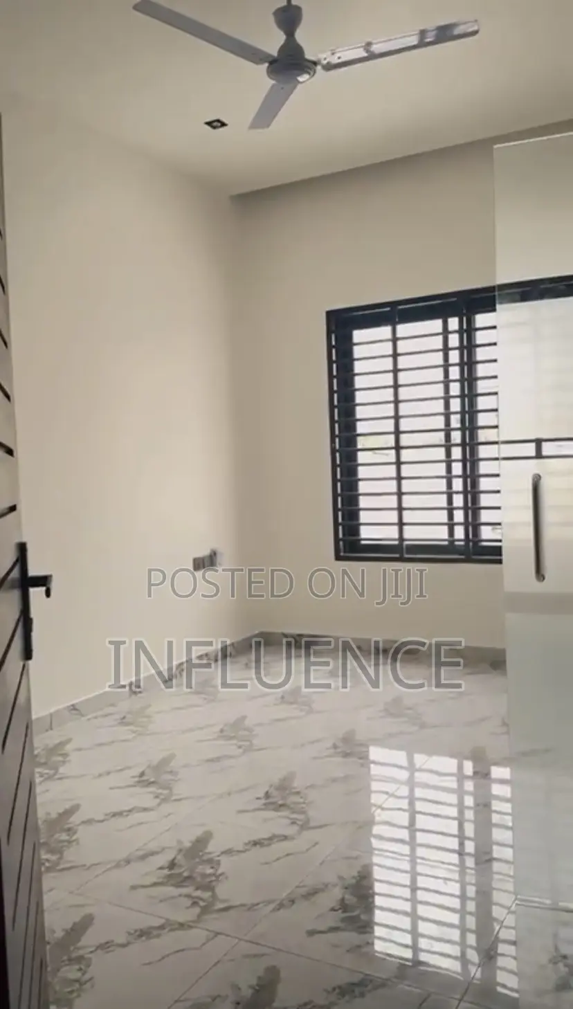3bdrm House in American House Area, East Legon for sale