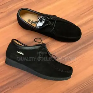 Wallabees Suede