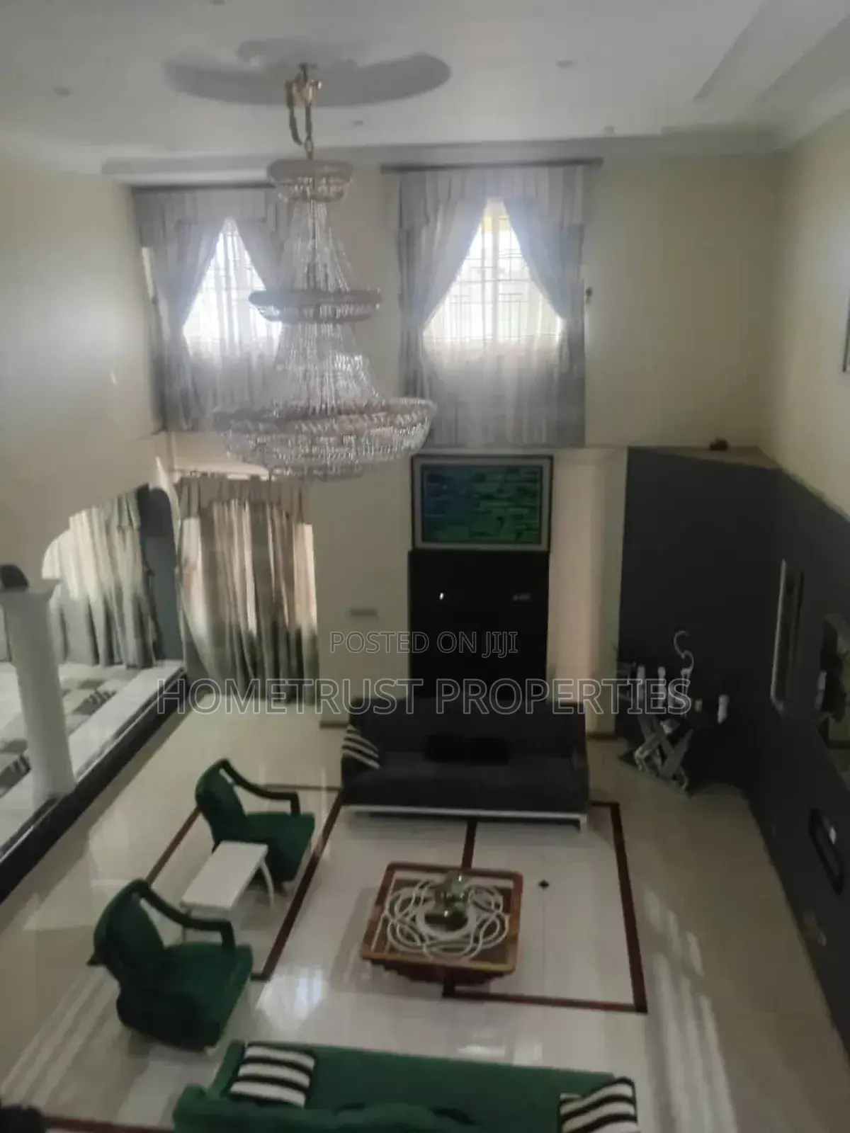 5bdrm House in Hometrust Properties, Akuapim South for sale